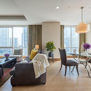 Premier One-Bedroom Apartment